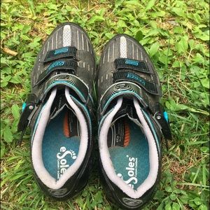 Bontrager women’s road cycling shoes